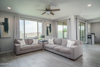 9046 San Miguel Ave, Glendale, AZ 85305