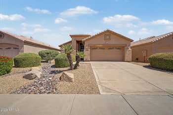 9046 Escuda Dr, Peoria, AZ 85382