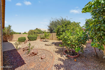9046 Escuda Dr, Peoria, AZ 85382
