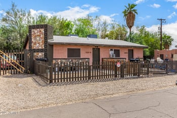 9047 11th St, Phoenix, AZ 85020