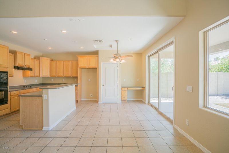 9049 W Bajada Rd, Peoria, AZ 85383