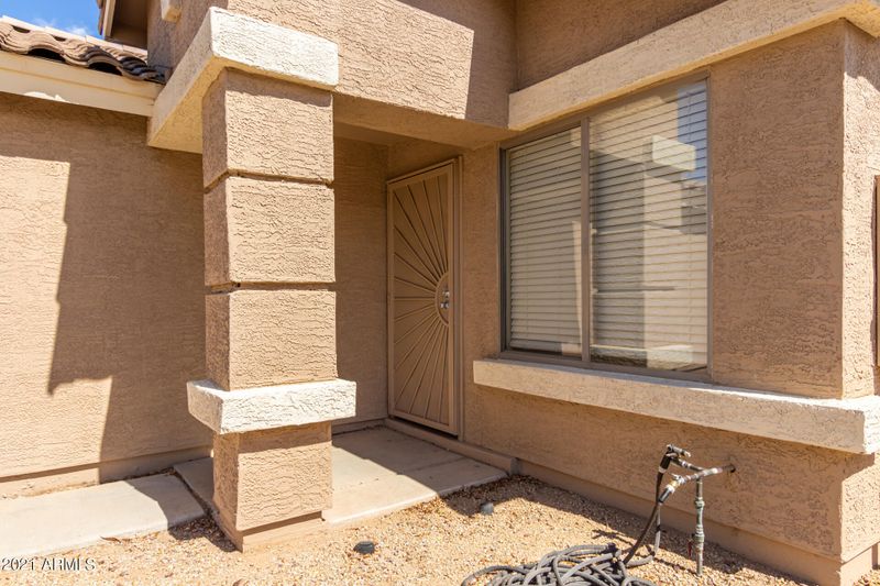 905 E Graham Ln, Apache Junction, AZ 85119