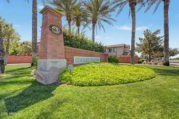 905 Osborn Ln, Gilbert, AZ 85296