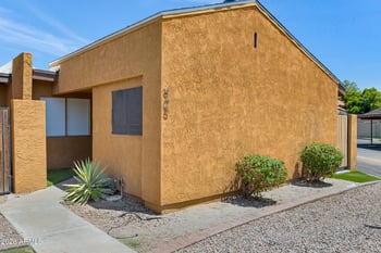 905 Melody Ln, Tempe, AZ 85281
