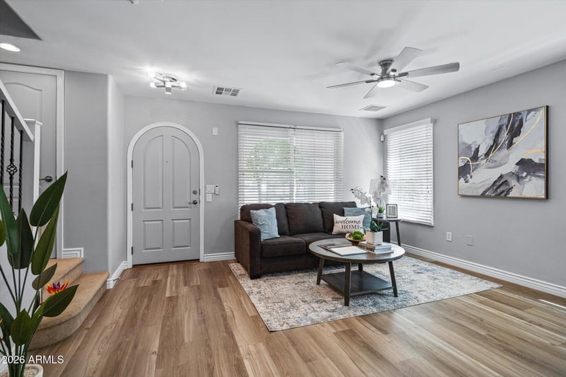 905 S Osborn Ln, Gilbert, AZ 85296