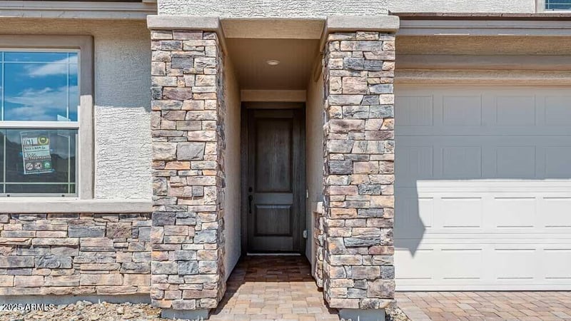 9054 169th Dr, Goodyear, AZ 85338