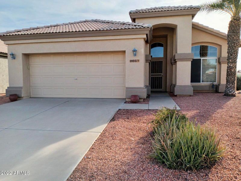 9057 W Escuda Dr, Peoria, AZ 85382