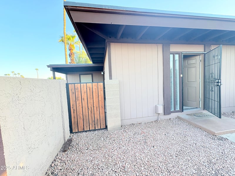 906 Acapulco Ln #A, Tempe, AZ 85281
