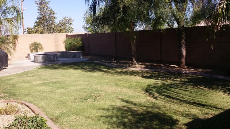906 E Harwell Rd, Phoenix, AZ 85042