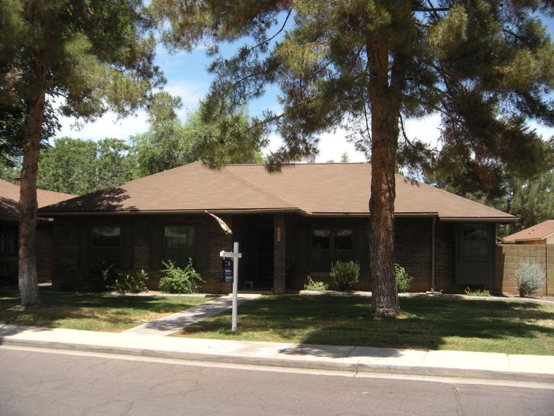 906 E Lexington Ave, Gilbert, AZ 85234