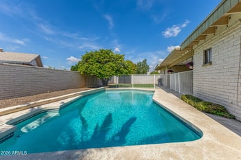 906 Jasmine St, Mesa, AZ 85203