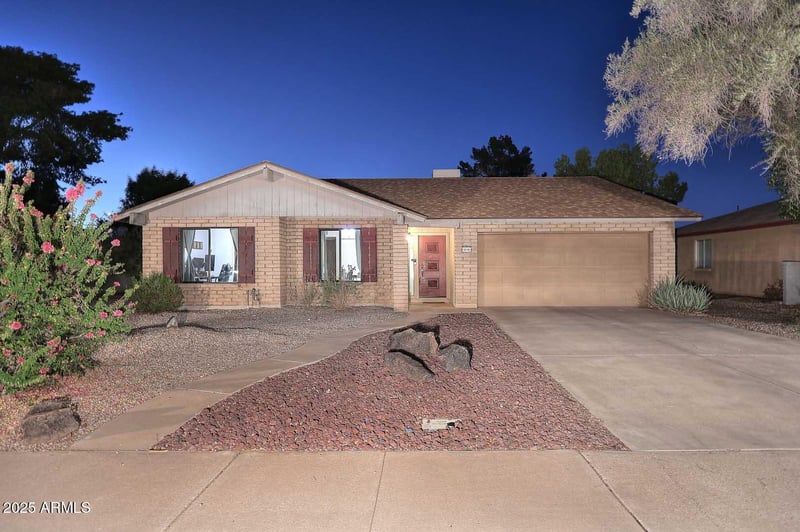 906 Kiowa Ave, Mesa, AZ 85210