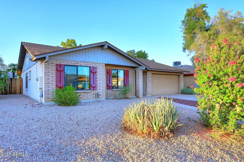 906 Kiowa Ave, Mesa, AZ 85210