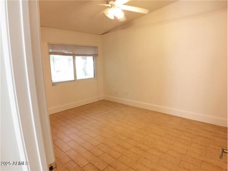 906 Malibu Dr, Tempe, AZ 85282