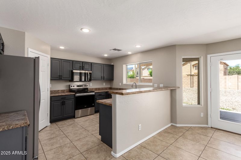 906 S 242nd Dr, Buckeye, AZ 85326
