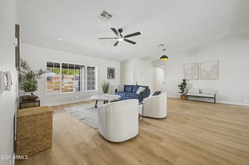 906 Redfield Rd, Tempe, AZ 85283