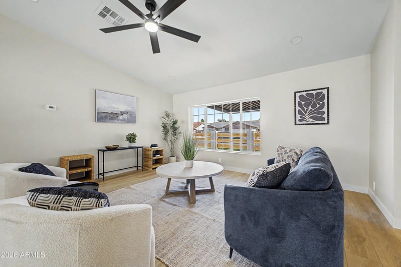 906 W Redfield Rd, Tempe, AZ 85283