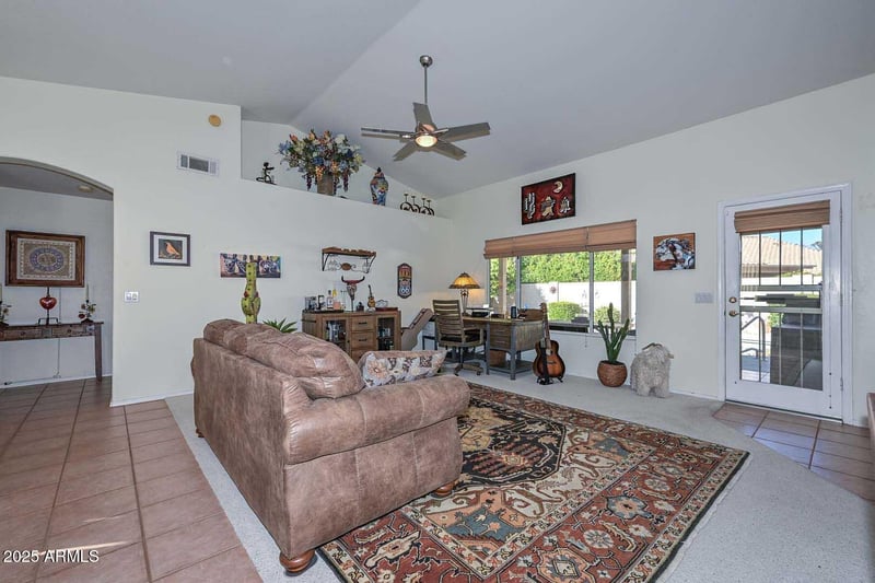 9060 Taro Ln, Peoria, AZ 85382