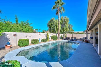 9060 Taro Ln, Peoria, AZ 85382