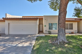 9063 68th Ave, Peoria, AZ 85345