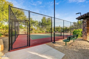 9065 Leonora St, Mesa, AZ 85207