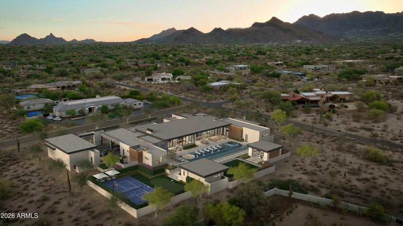 9067 Chino Dr, Scottsdale, AZ 85255