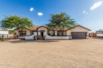 907 Carlise Rd, Phoenix, AZ 85086