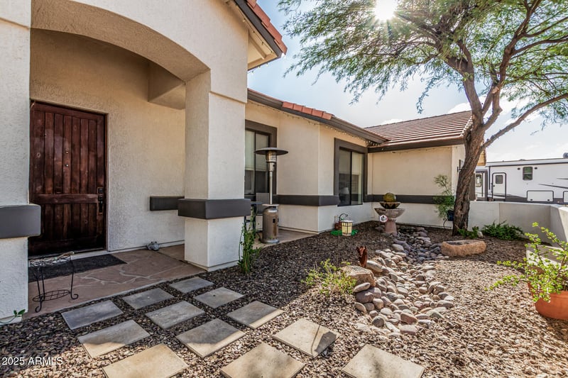 907 Carlise Rd, Phoenix, AZ 85086