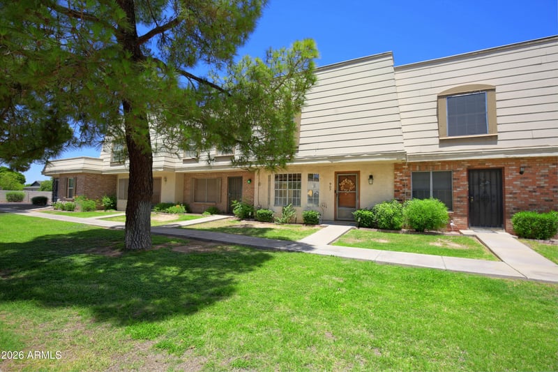 907 E Shobe Dr, Tempe, AZ 85283