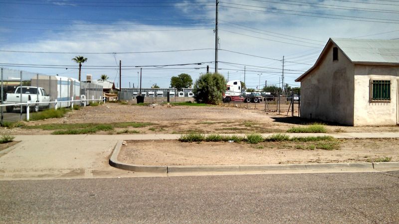 907 S 3rd St #4, Phoenix, AZ 85004