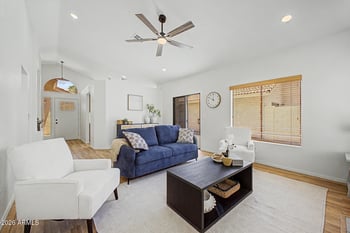 907 Barbados Dr, Gilbert, AZ 85233