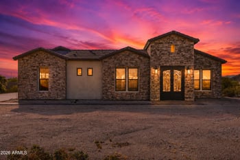 9072 S Krista Dr E, Goodyear, AZ 85338