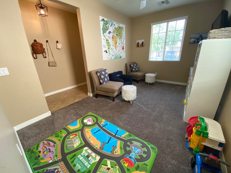 9075 W Myrtle Ave, Glendale, AZ 85305