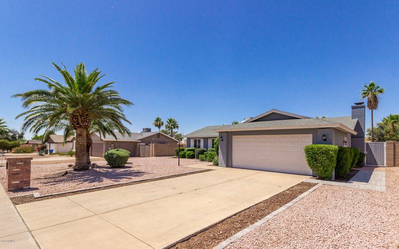 908 E Le Marche Ave, Phoenix, AZ 85022