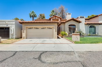 908 Flynn Ln, Phoenix, AZ 85013