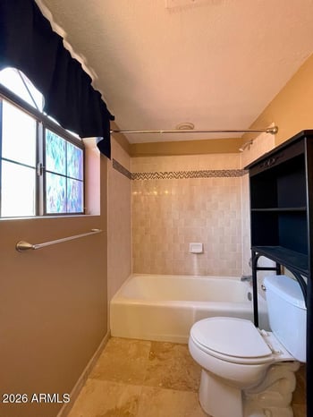 908 Flynn Ln, Phoenix, AZ 85013