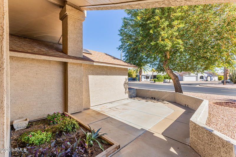 908 78th Pl, Mesa, AZ 85208