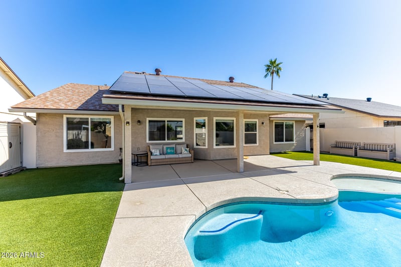 908 78th Pl, Mesa, AZ 85208