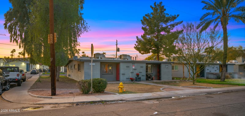 908 S Mariana St, Tempe, AZ 85281