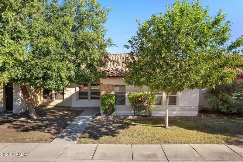 908 Vaughn Ave, Gilbert, AZ 85234