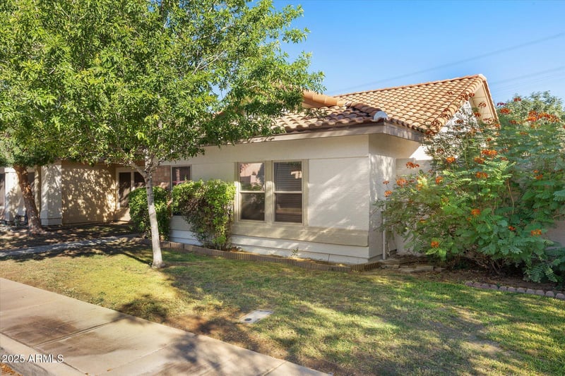 908 Vaughn Ave, Gilbert, AZ 85234
