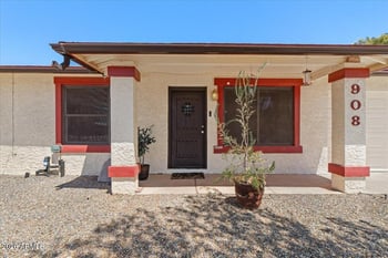908 W Laguna Azul Ave, Mesa, AZ 85210