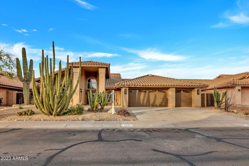 9080 E Palm Tree Dr, Scottsdale, AZ 85255