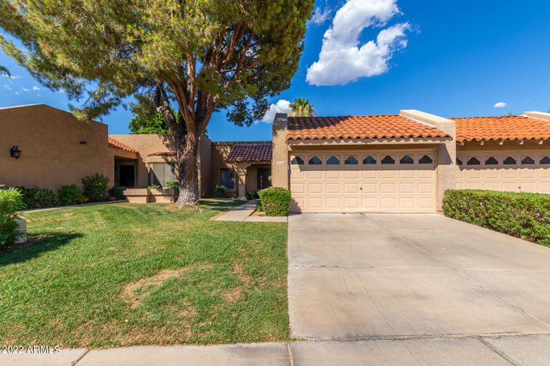 9080 E Winchcomb Dr, Scottsdale, AZ 85260