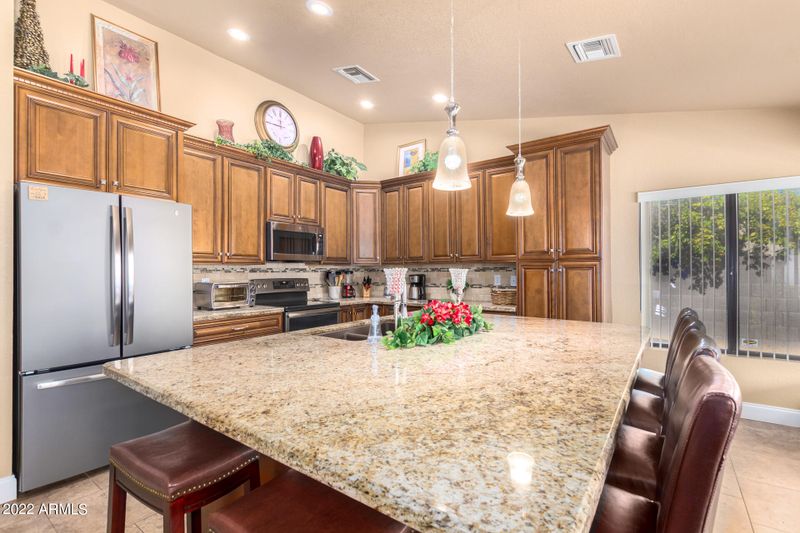 9081 E Sutton Dr, Scottsdale, AZ 85260