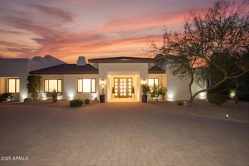 9083 Sands Dr, Scottsdale, AZ 85255