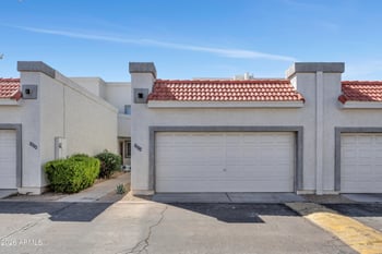 9084 47th Ln, Glendale, AZ 85302