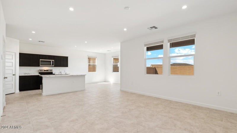 9086 Corona Ave, Apache Junction, AZ 85120