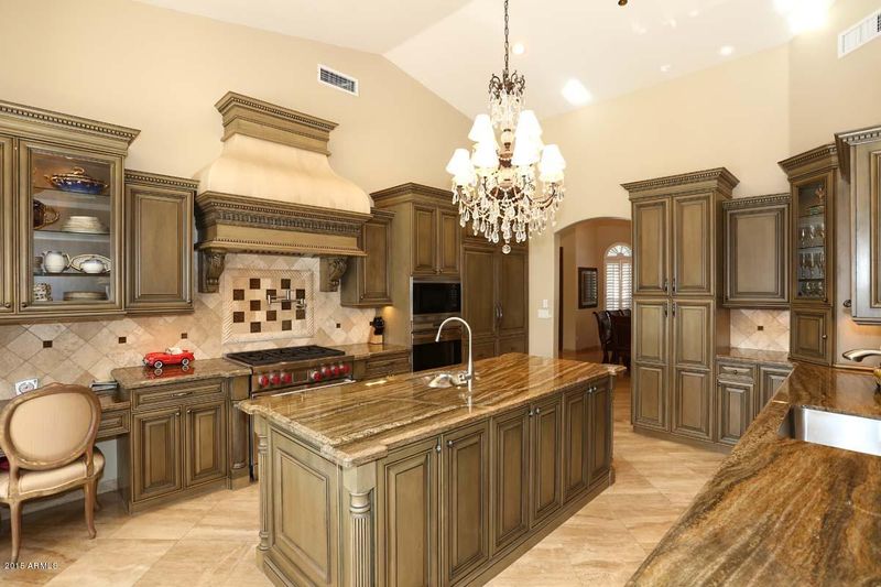 9087 E Charter Oak Dr, Scottsdale, AZ 85260