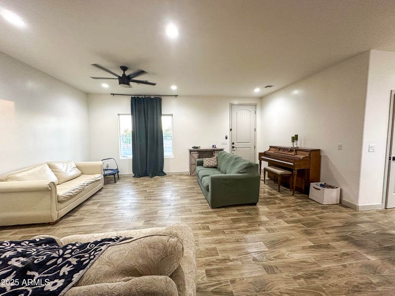909 297th Dr, Buckeye, AZ 85396